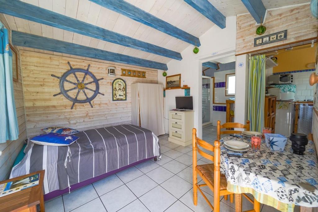 L'Ile D'Yeu, Vos Prochaines Vacances - Velos Inclus Port-Joinville Bagian luar foto